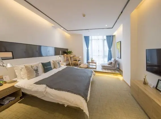 Comfort Tek Büyük Yataklı Oda