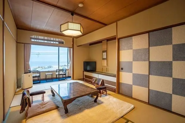 Traditional Oda