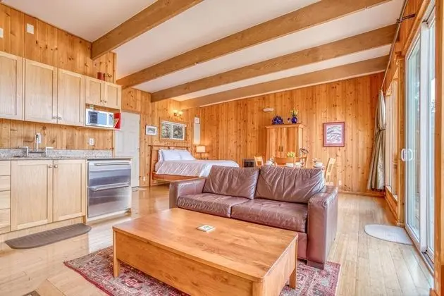Ev, 1 Çift Kişilik Yatak (Shorepine Retreat)