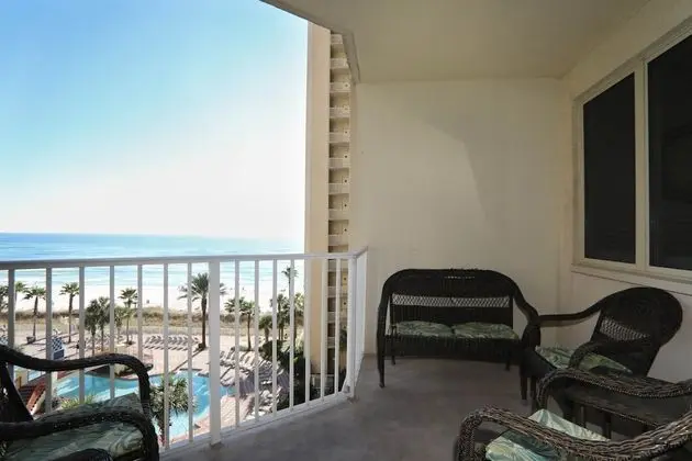 1 Bedroom, Gulf Front