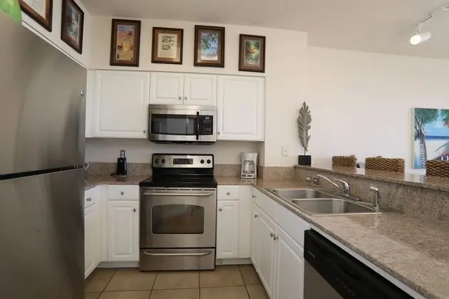 2 Bedroom, Gulf Front