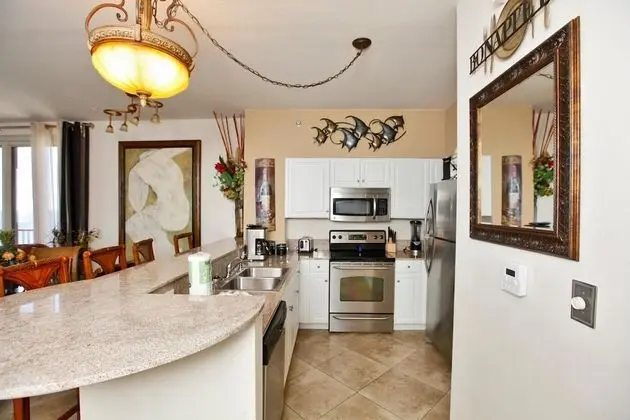 Daire, 3 Yatak Odası, 2 Banyolu, Denize Sıfır (Corner Unit 2329)