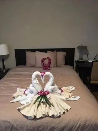 Queen Room with Sofa Bed