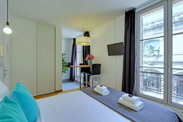 Stüdyo, 1 Çift Kişilik Yatak