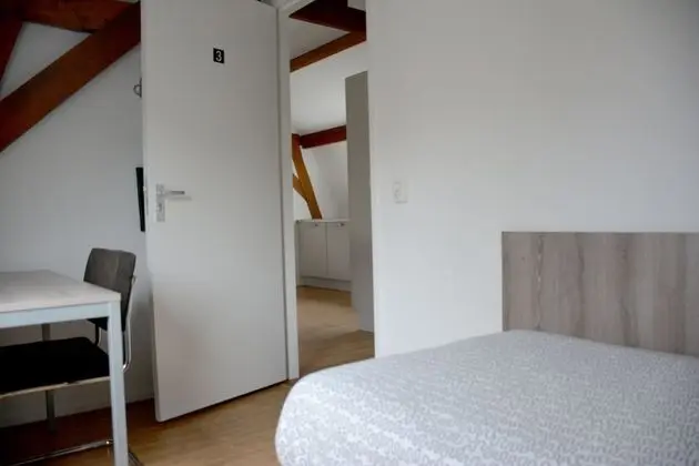 Tek Kişilik Oda, Ortak Banyo