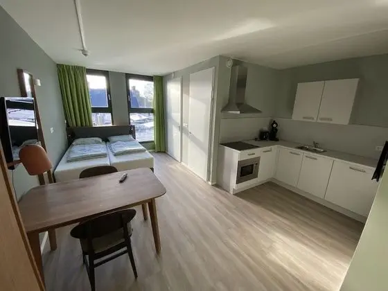 Deluxe Stüdyo