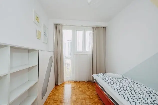 Apart Daire, Birden Çok Yatak, Sigara İçilmez