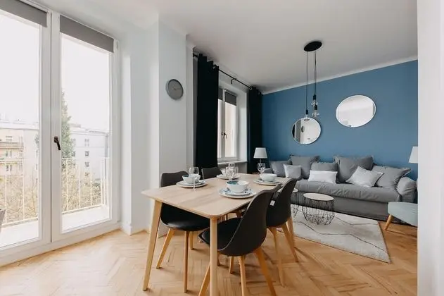 Comfort Apart Daire, 1 Büyük (Queen) Boy Yatak ve Çekyat, Sigara İçilmez, Avlu Manzaralı