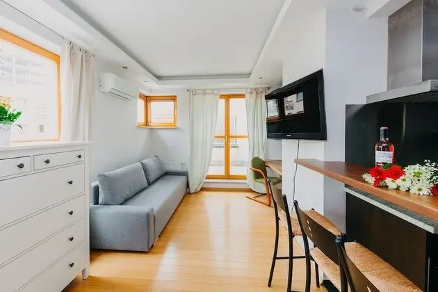 Business Apart Daire, 1 Büyük (Queen) Boy Yatak ve Çekyat, Sigara İçilmez, Şehir Manzaralı