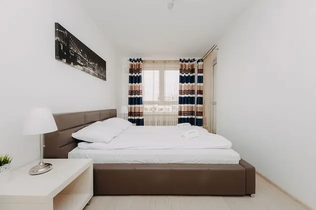 Apart Daire, Birden Çok Yatak, Sigara İçilmez, Avlu Manzaralı