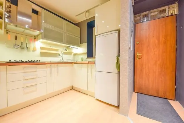 Basic Apart Daire, 1 Çift Kişilik Yatak ve Çekyat, Mutfak