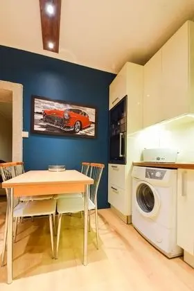 Basic Apart Daire, 1 Çift Kişilik Yatak ve Çekyat, Mutfak