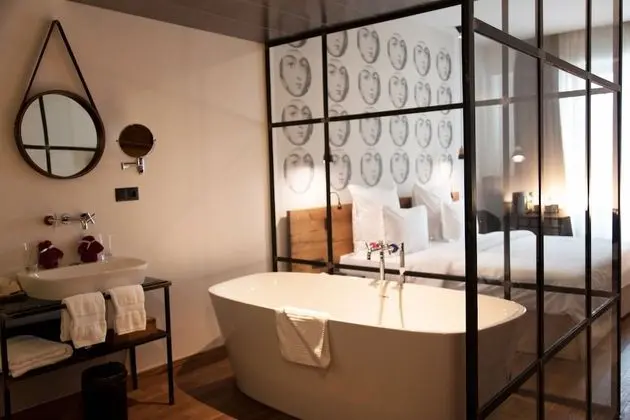 Tek Büyük Yataklı Oda (Relaxation Room)