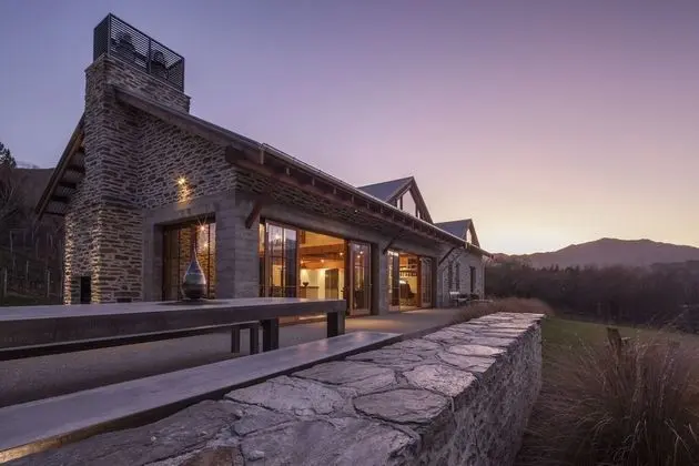 Luxury Villa, 3 Yatak Odası, Nehir Manzaralı, Bahçeli