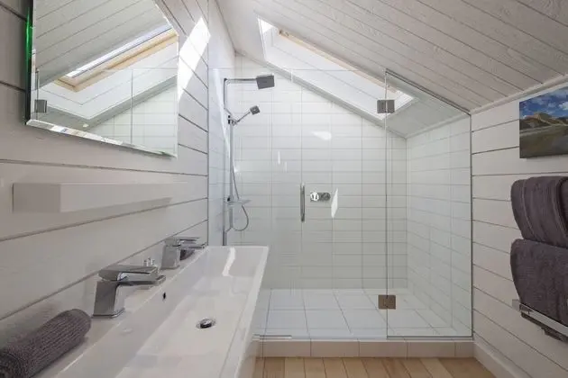 Luxury Villa, 3 Yatak Odası, Nehir Manzaralı, Bahçeli