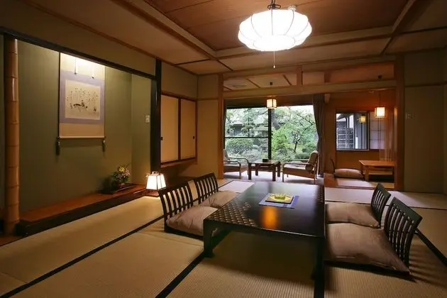 Superior Oda (Annex Building)