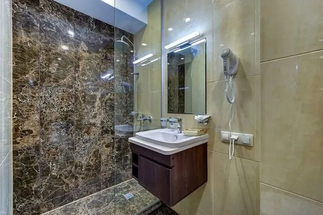 Standard Tek Büyük veya İki Ayrı Yataklı Oda