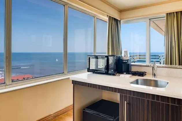 Premium Süit, Birden Çok Yatak, Balkon, Okyanusa Sıfır