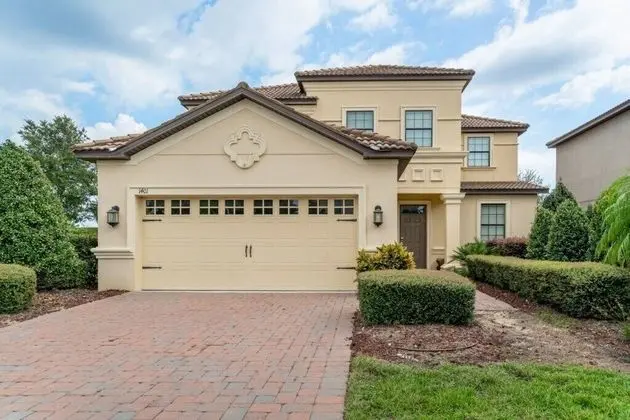 Villa (ShowHome 5 bedroom Champions Gate Vil)