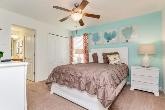 Villa (ShowHome 5 bedroom Champions Gate Vil)