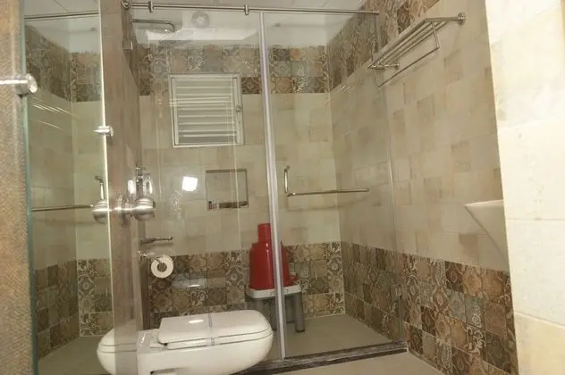 Suite AC Room