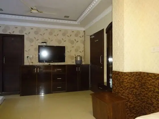 Deluxe Tek Büyük Yataklı Oda, 1 Çift Kişilik Yatak, Sigara İçilmez