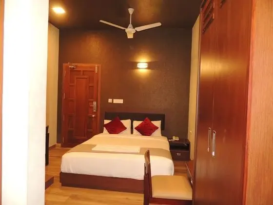 Deluxe Tek Büyük Yataklı Oda, 1 Çift Kişilik Yatak, Şehir Manzaralı