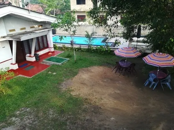 Family Ev, 3 Yatak Odası, Havuz Manzaralı, Zemin Kat