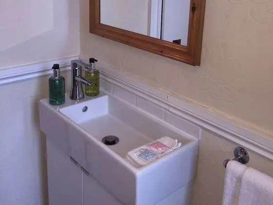 Standard Tek Kişilik Oda, Ortak Banyo