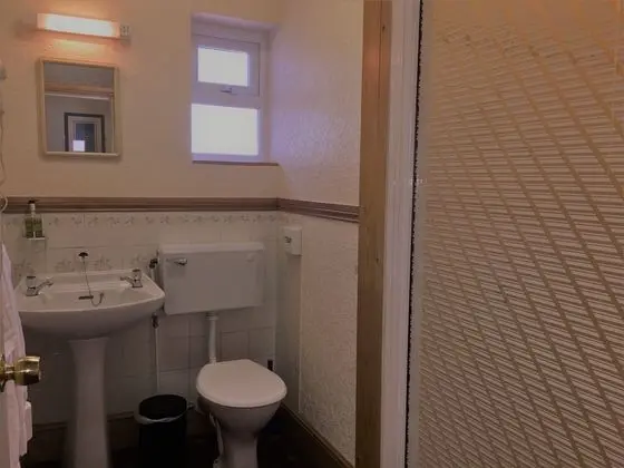 Standard Tek Kişilik Oda, Ortak Banyo