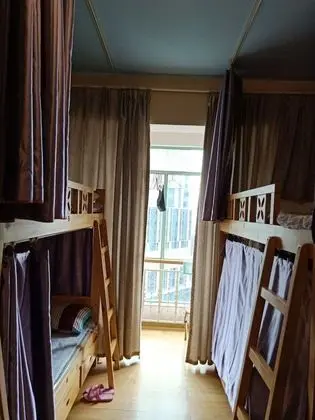 Ortak Ranzalı Oda, Sadece kadınlar için