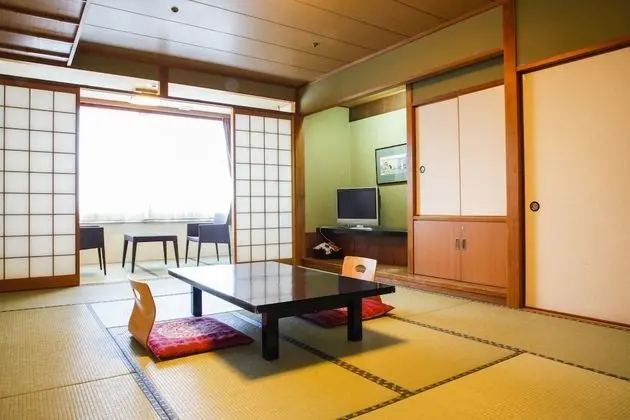 Traditional Oda (Japanese Style, For 6 People)