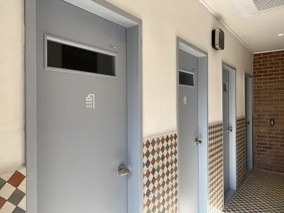 Ortak Ranzalı Oda, Sadece kadınlar için