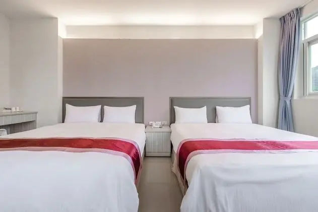 Deluxe Dört Kişilik Oda, Göl Manzaralı