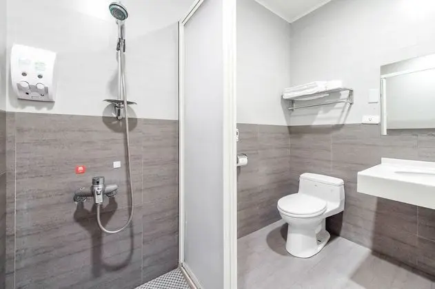 Deluxe Dört Kişilik Oda, Göl Manzaralı