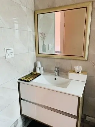 Basic Tek Büyük Yataklı Oda