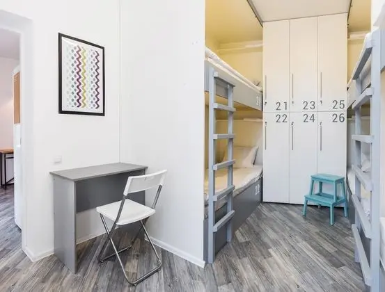 Bed in 6-Bed Mixed Dormitory Room