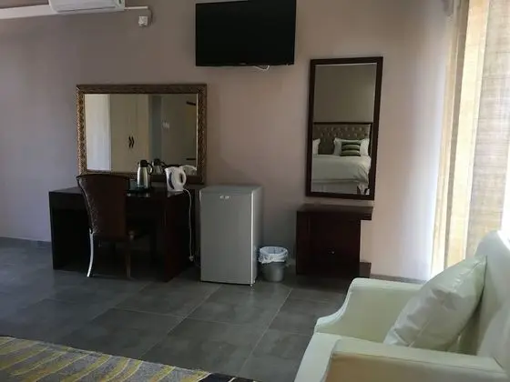 Executive Tek Büyük Yataklı Oda