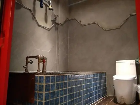 Standard Tek Büyük Yataklı Oda (702)