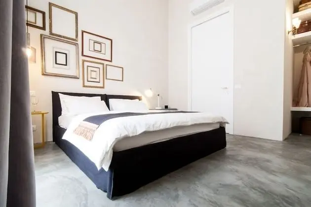 Classic Tek Büyük Yataklı Oda