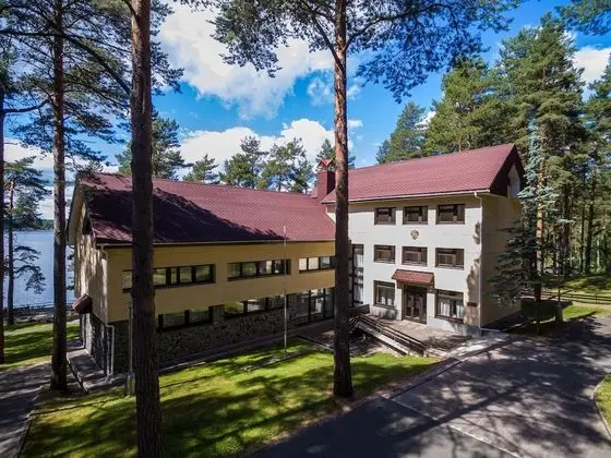 Executive Kır Evi