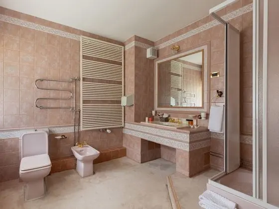 Executive Kır Evi