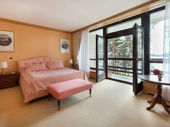 Executive Kır Evi