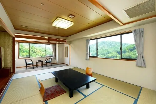 Traditional Oda (Japanese Style)