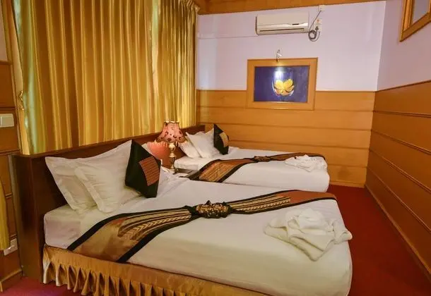 Deluxe İki Ayrı Yataklı Oda