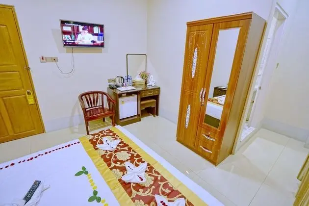 Deluxe Tek Büyük Yataklı Oda, 1 Çift Kişilik Yatak, Şehir Manzaralı