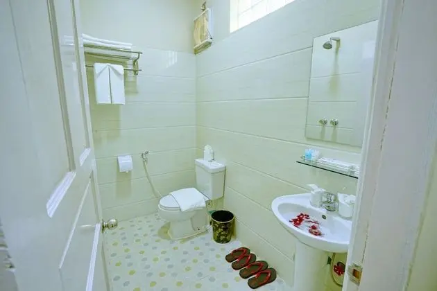 Deluxe Tek Büyük Yataklı Oda, 1 Çift Kişilik Yatak, Şehir Manzaralı