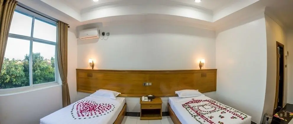 Deluxe İki Ayrı Yataklı Oda