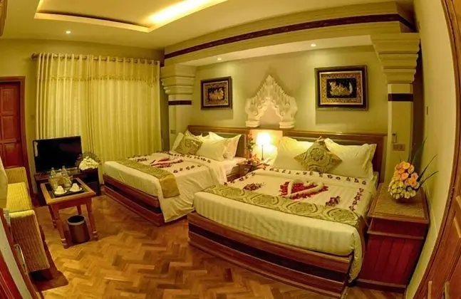 Family Oda, 1 Yatak Odası, Sigara İçilmez, Havuz Manzaralı