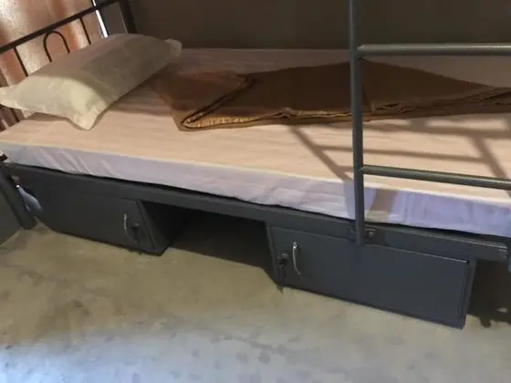 Ortak Ranzalı Oda, Karma Ranzalı Oda